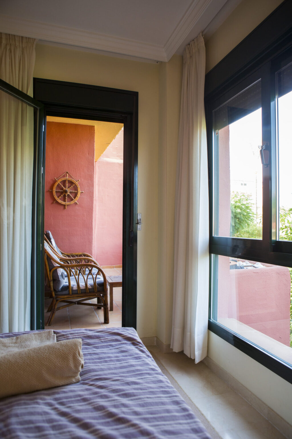 balcony